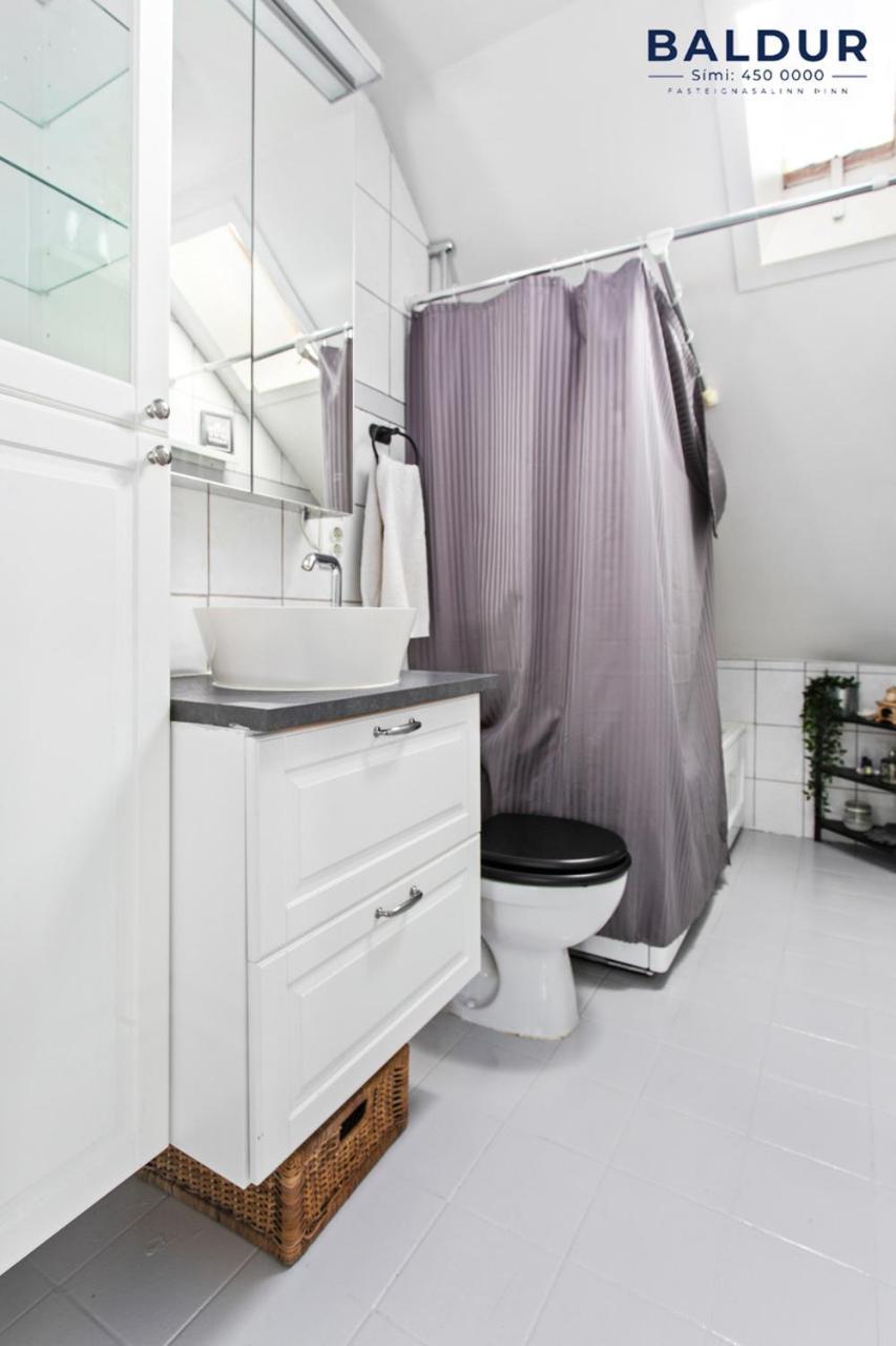 Cozy In The Heart Of Reykjavik! Leilighet